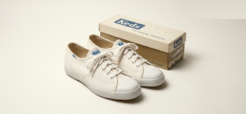 Canvas Low-Top Sneakers
