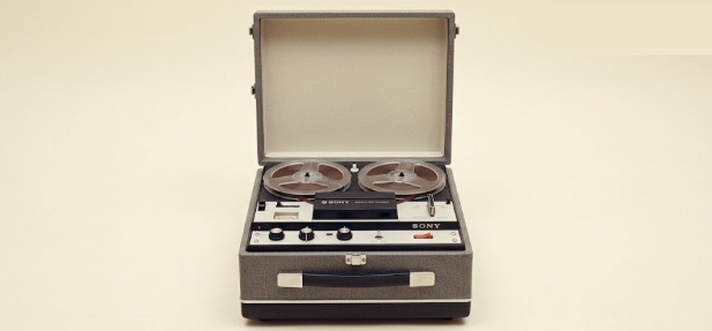 Portable Reel-to-Reel Tape Recorder